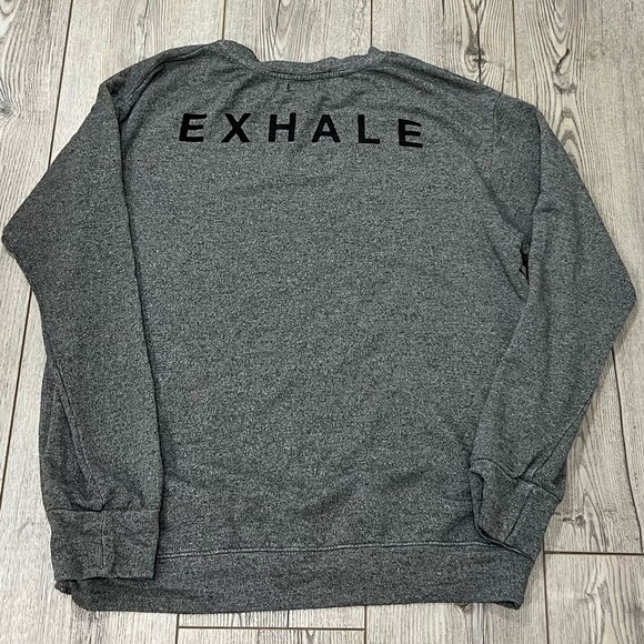 EUC Sundry Pullover Sweatshirt. Size medium - Picture 2 of 3